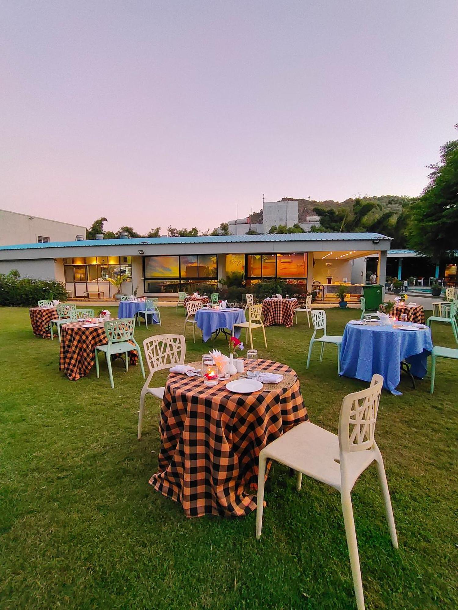 Hummingbird Resort Mount Abu Exterior foto